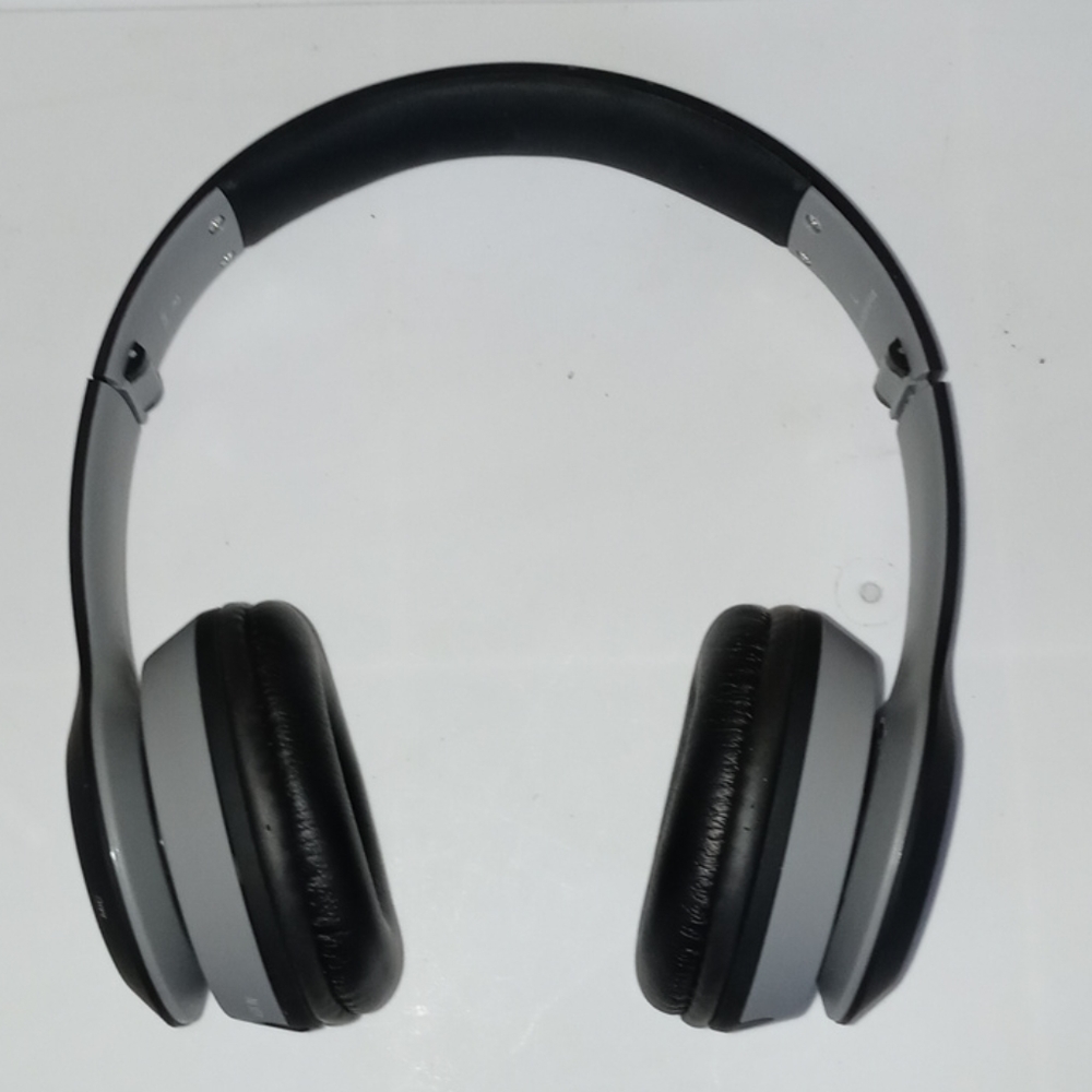 iLive Over The Ear Blutooth Head Phones IAHB38